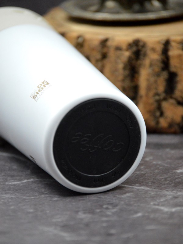 Süzgeçli Termos Paslanmaz Çelik İsme Özel Baskılı Beyaz Süzgeçli Termos Paslanmaz Çelik İsme Özel Baskılı Beyaz