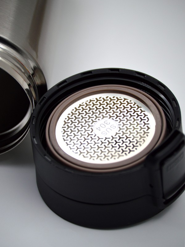 Süzgeçli Termos Paslanmaz Çelik İsme Özel Baskılı Krom Süzgeçli Termos Paslanmaz Çelik İsme Özel Baskılı Krom